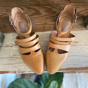 mi.im The Vintage | Strappy Flats